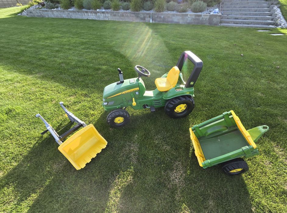 Traktor na pedały john  deere