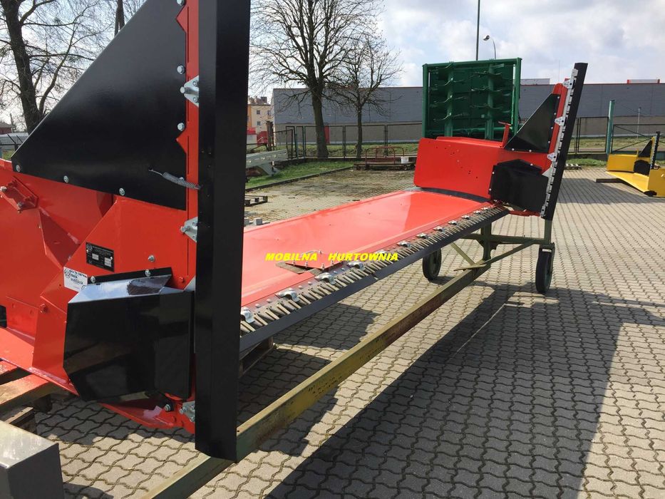 Przystawka stół do rzepaku Bizon Z-056/58 Super Rekord MMiUR WĄGROWIEC