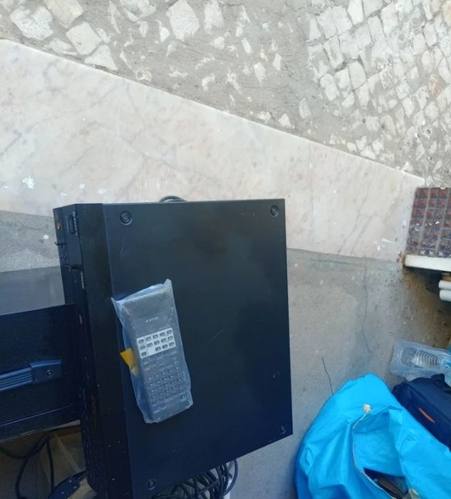 Leitor de CD Sony em ótimo estado.