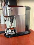 Ekspres do kawy DELONGHI Dedica