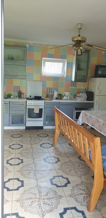 Будинок, літня кухня, 1 га землі з виходом до річки, с. Іванків