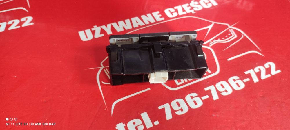 Włącznik ESP 6 Pinów z Zaślepkami Audi A3 8P 1.6 3D 2003 Blask Gołdap