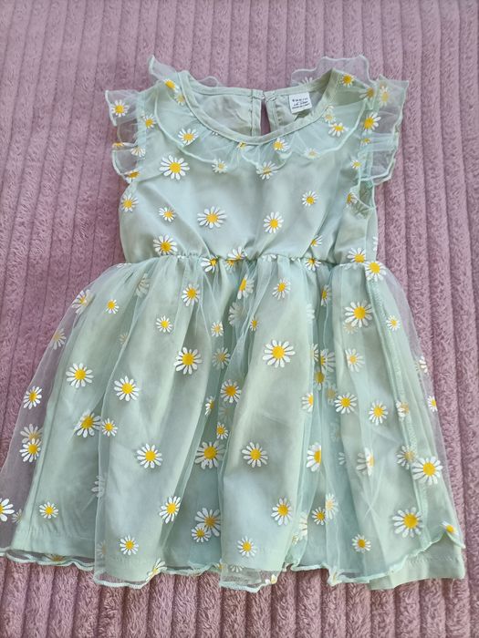 Vestidos menina 18/24 meses lote 8 por 15€