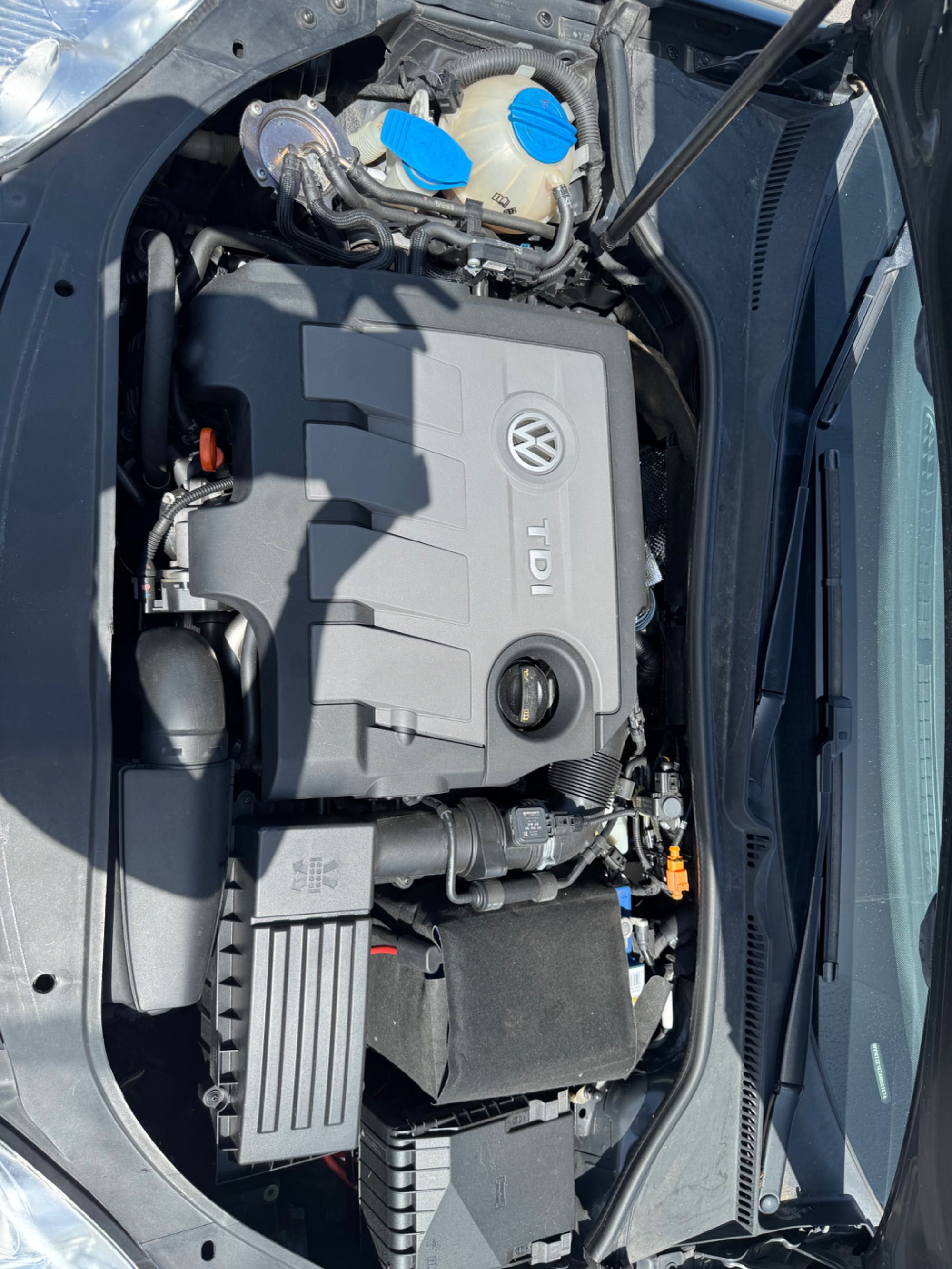 Vowsvagen Jetta 1.6TDI