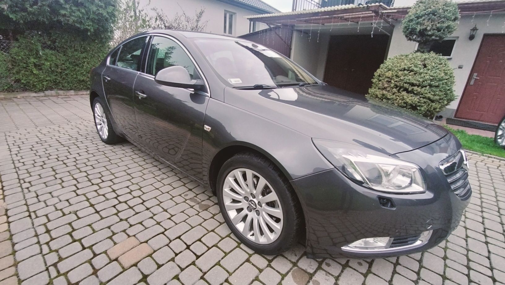 Opel Insignia Cosmo 2009r.