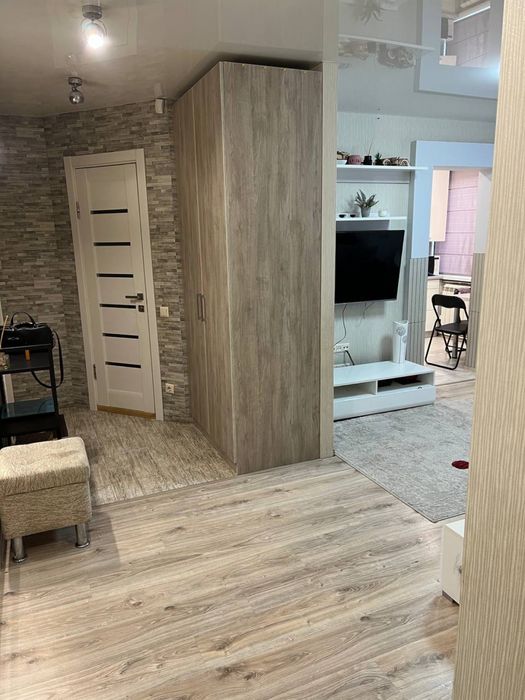 Від власника, центр Дніпра. Інвертор