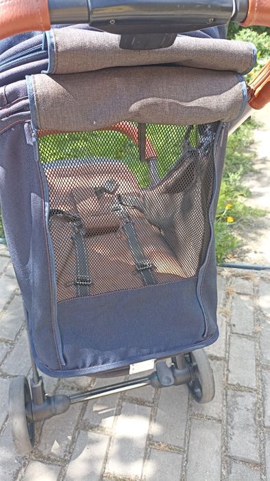 Прогулянкова коляска Carrello Astra (Каррелло Астра) +дощовик +і+і+