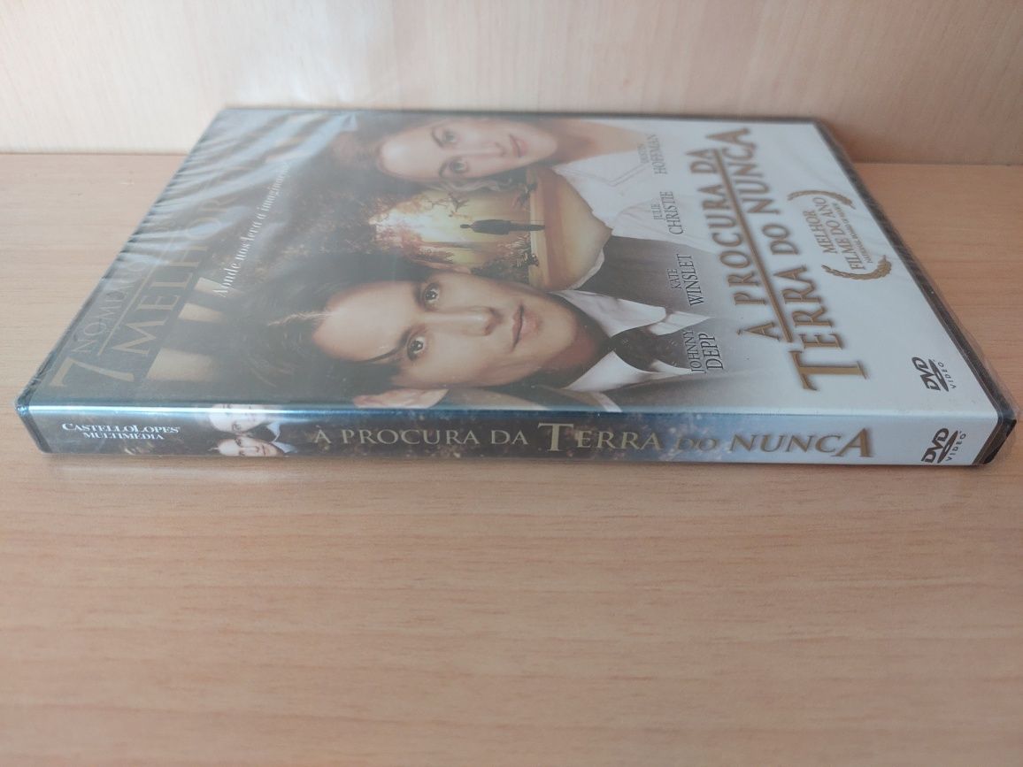 DVD Novo e Selado - À Procura do Terra do Nunca