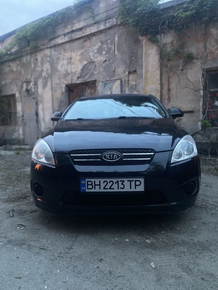 KIA CEED 2008 рік