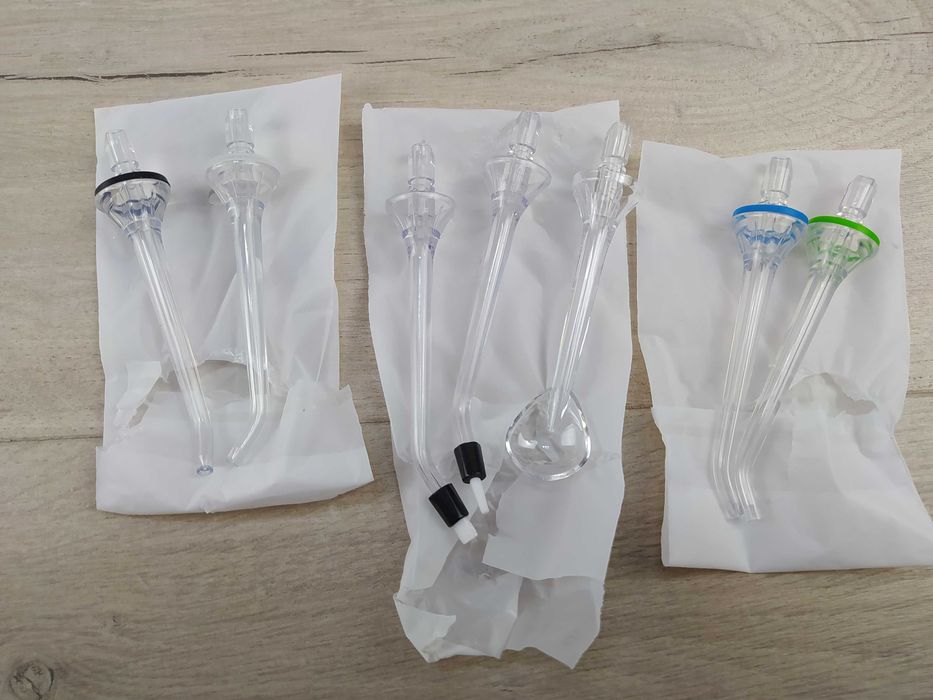 SURFOU Y209 Irygator przenośny bezprzewodowy 300 ml OPIS