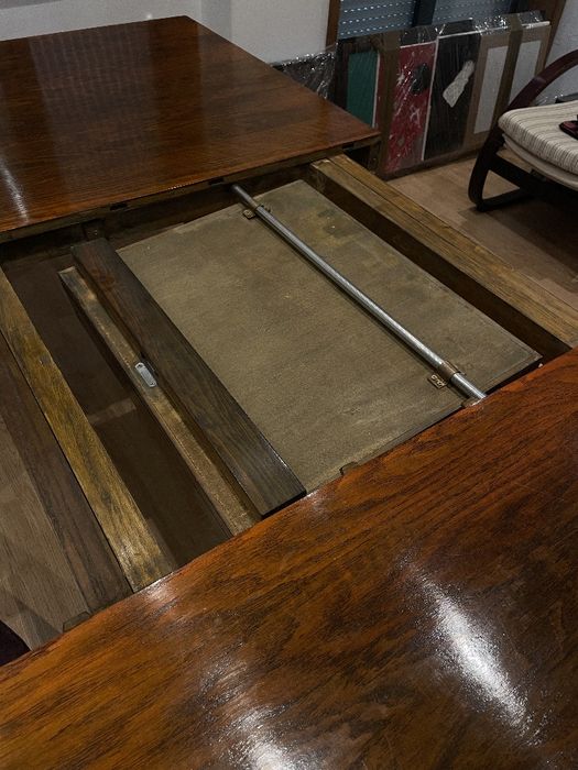 Mesa de jantar em cerejeira (extensível) + 4 cadeiras oferta