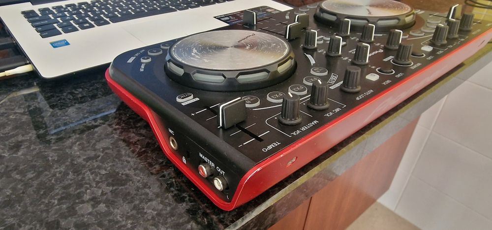 Pioneer Wego-Red