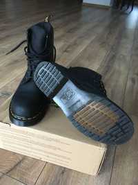 Dr.martens 1460 rozmiar 42 ocieplane wodoodporne Nowe