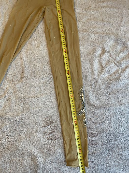 Strój gimnastyczny neonowy