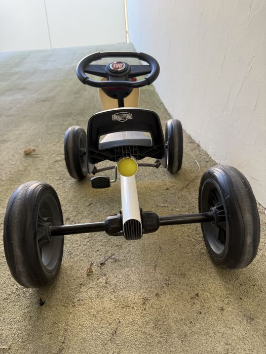 Carro a pedais Berg Fiat 500