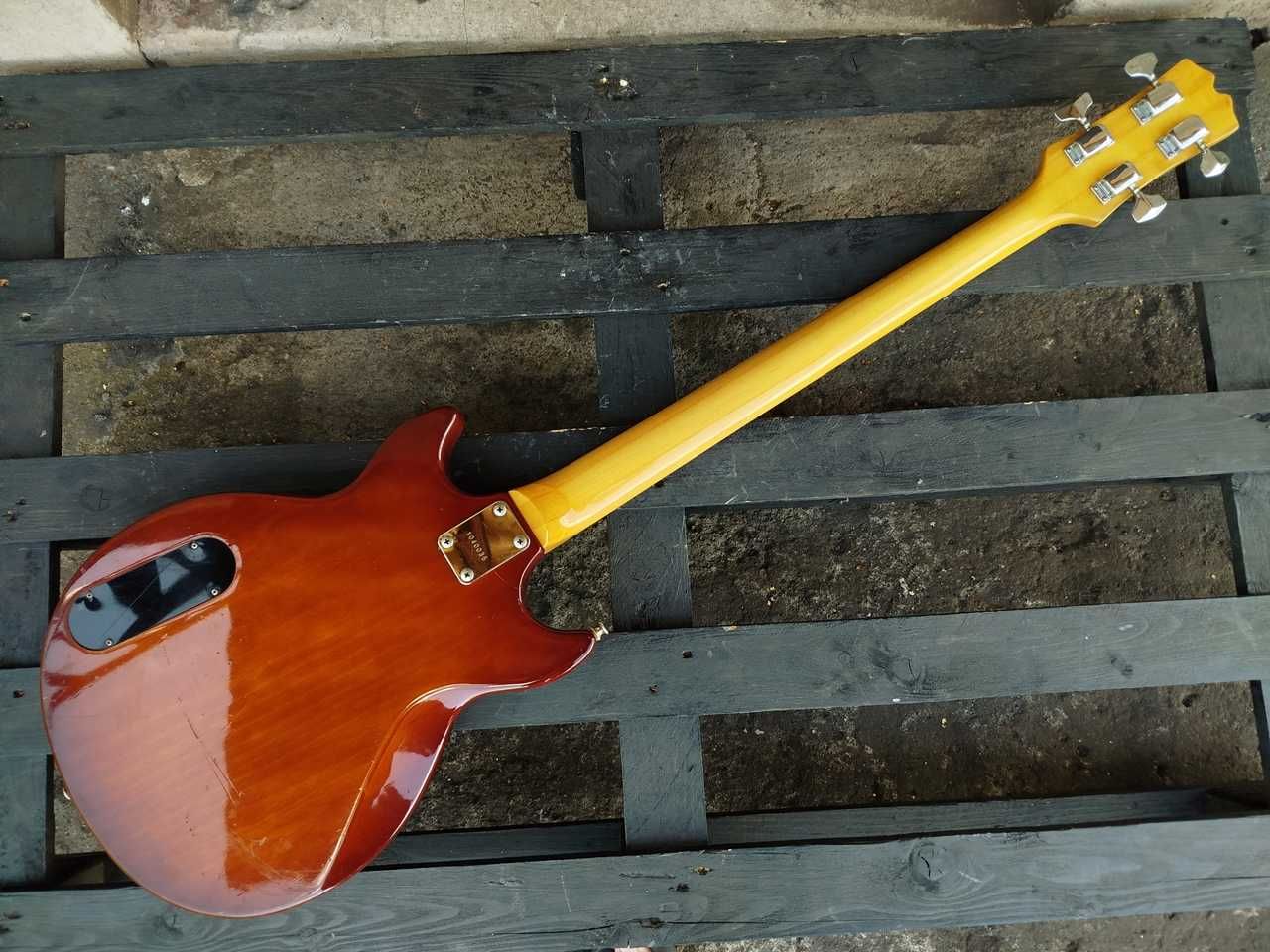 Hondo II Professional Bass 1970+futerał, japońska gitara, super stan.