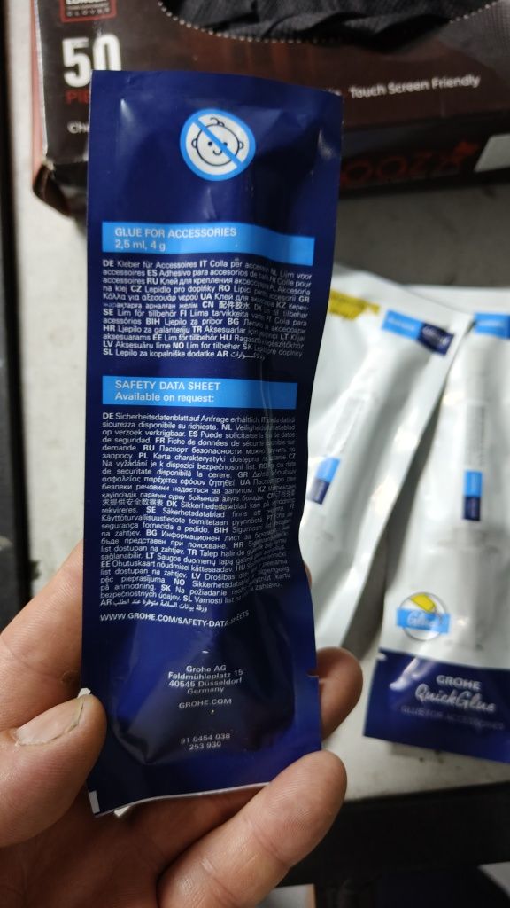 Klej montażowy do akcesoriów łazienkowych GROHE QuickGlue
