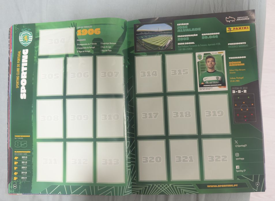 caderneta FUTEBOL 2022-24 LIGA BETCLIC da Panini