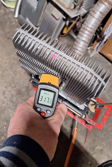 Truma Trumatic SL3002 CZYTAJ OPIS piecyk 50 mbar piec ogrzewanie