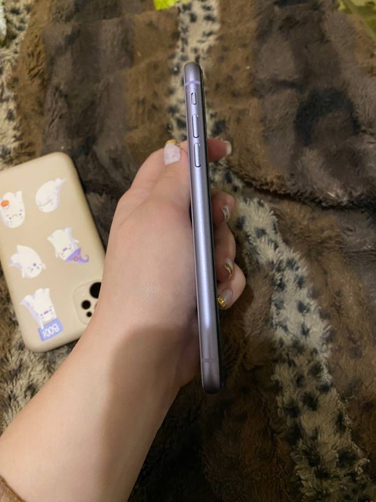 Продаю iPhone 11 64 GB