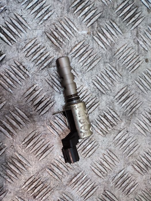 Toyota Yaris I 1.5 TS czujnik faz rozrządu