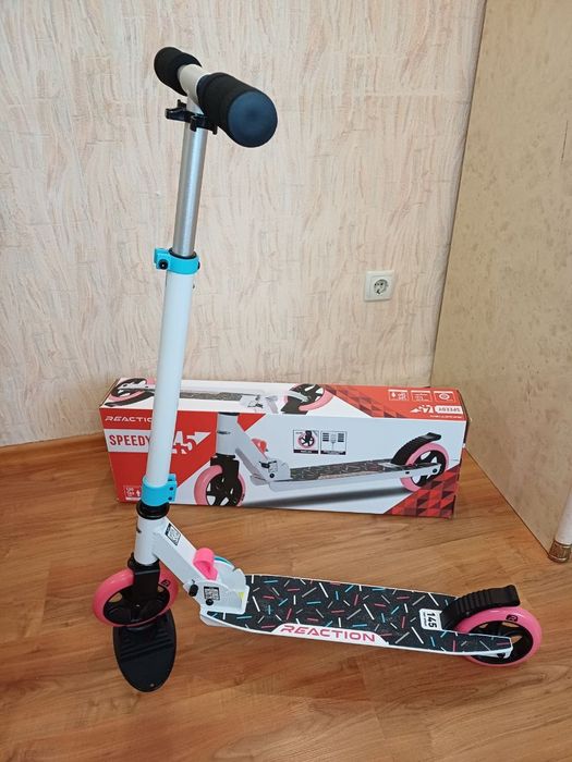Самокат 2-х колісний REACTION Girl 145 мм мультиколір