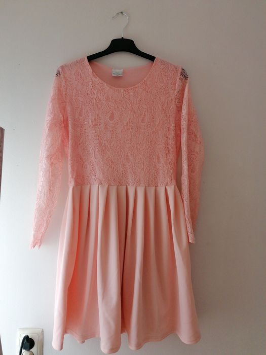 Sukienka okolicznościowa