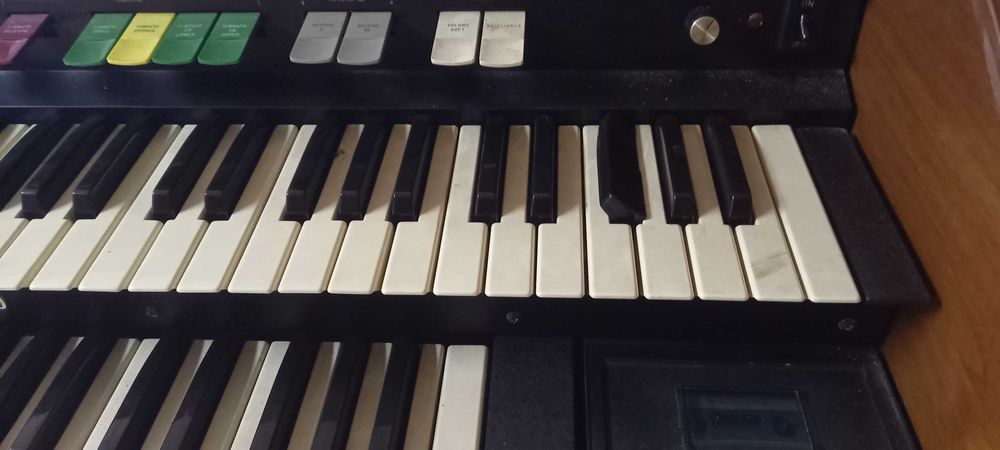 UZYWANE Organy Harmona.