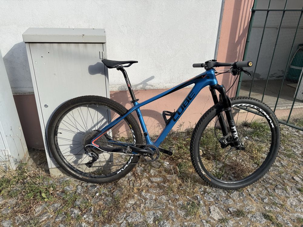 Cube Reaction carbono M 29er