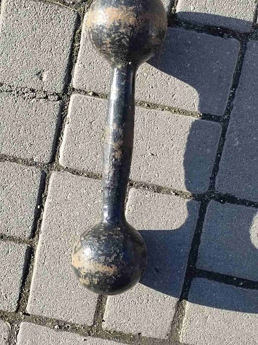 Продам гантелю СССР