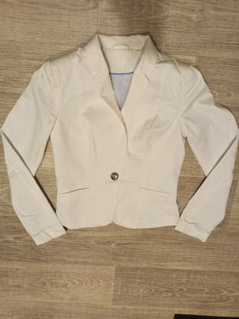 Белый пиджак 36-38р