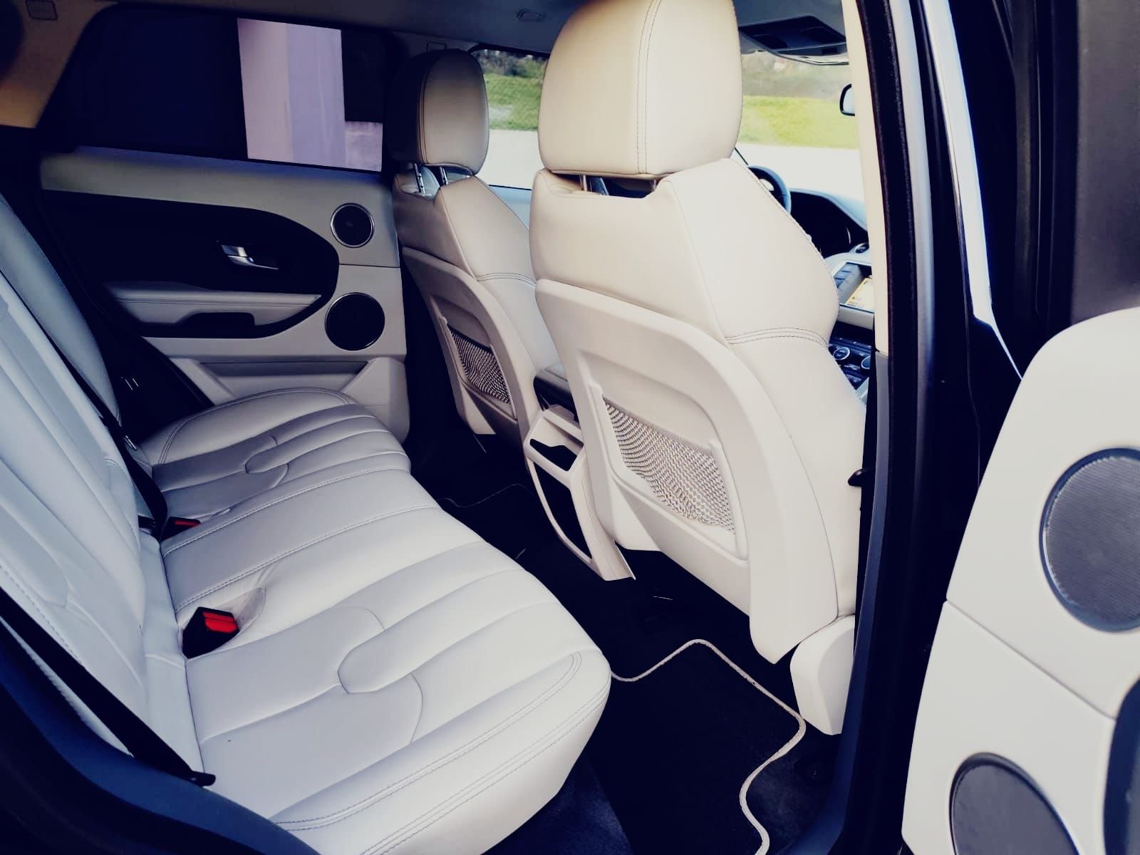 Range rover evoque