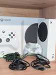 Xbox Series S 4K + pad z akumulatorem