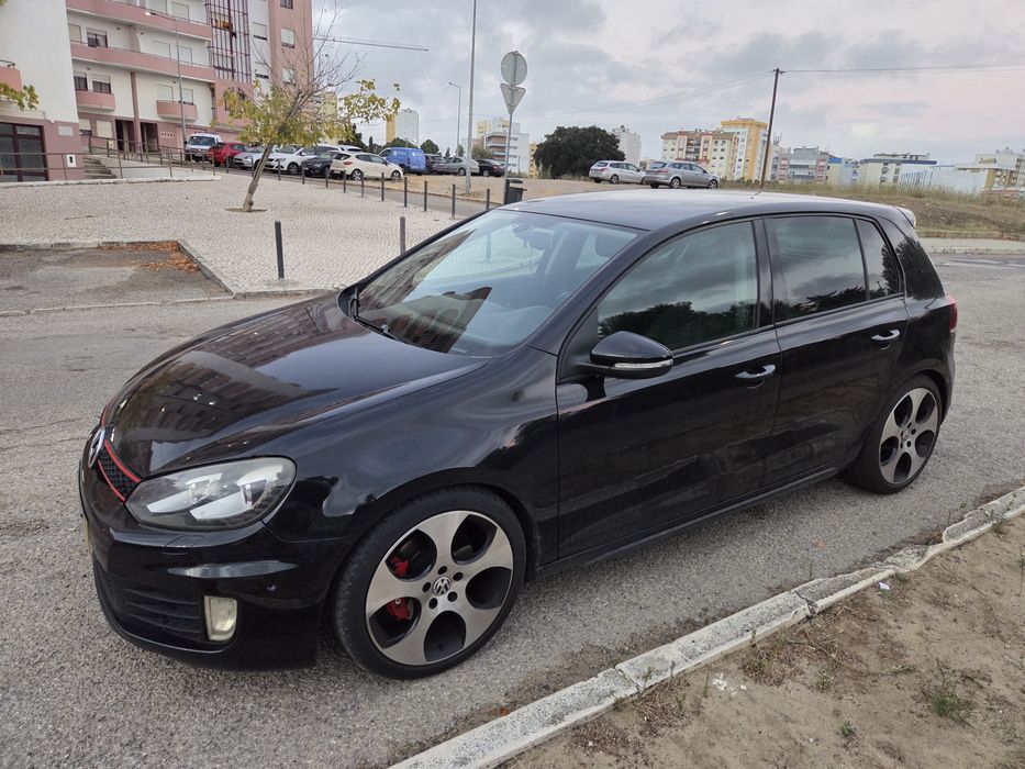 Volkswagen Golf VI 2.0 TDI 173cv | GTI/GTD Look