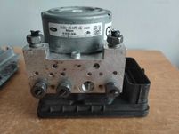 pompa ABS Ford Fiesta MK7 D1B1-2C013-BC D1B1-2C405-AE