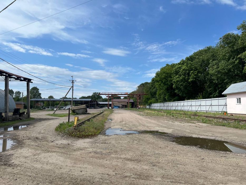 Продаж/Співпраця: 1,5 га території з залізничною колією