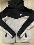 nike tech fleece