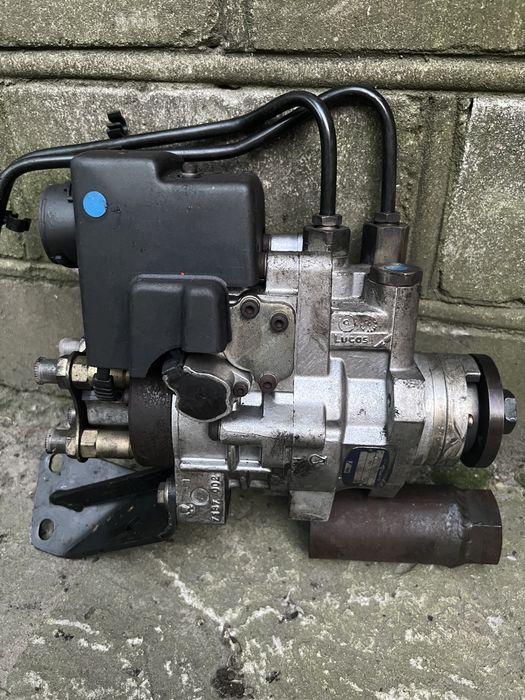 Топливный насос  рейка мост 14 Форд Транзит Лукас Бош
