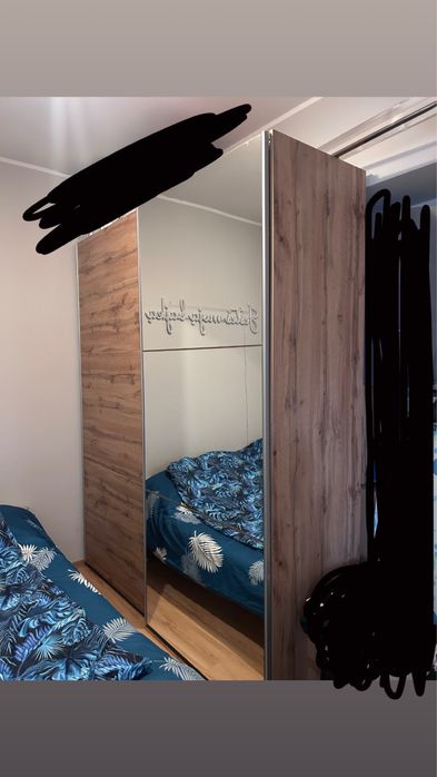 Duża szafa rozsuwana