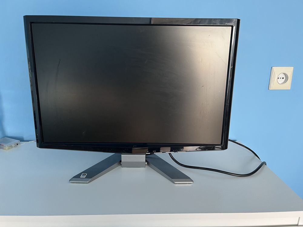 Monitor acer 22”+ klawiatura stacjonarna esperanza