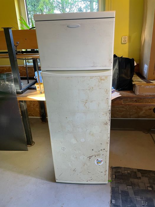 Oddam za darmo lodówkę