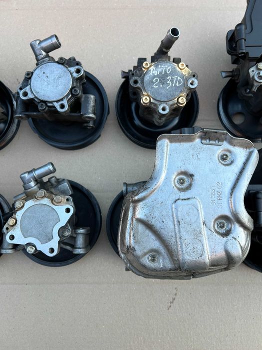 ГУР Насос гидроусилителя руля Mercedes Sprinter Vito W203 W210 W211