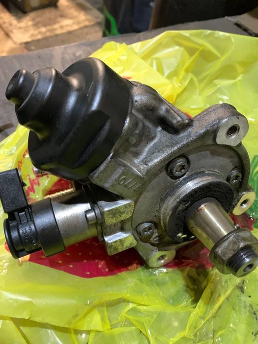 VAG 03L130755L топливный насос высокого давления