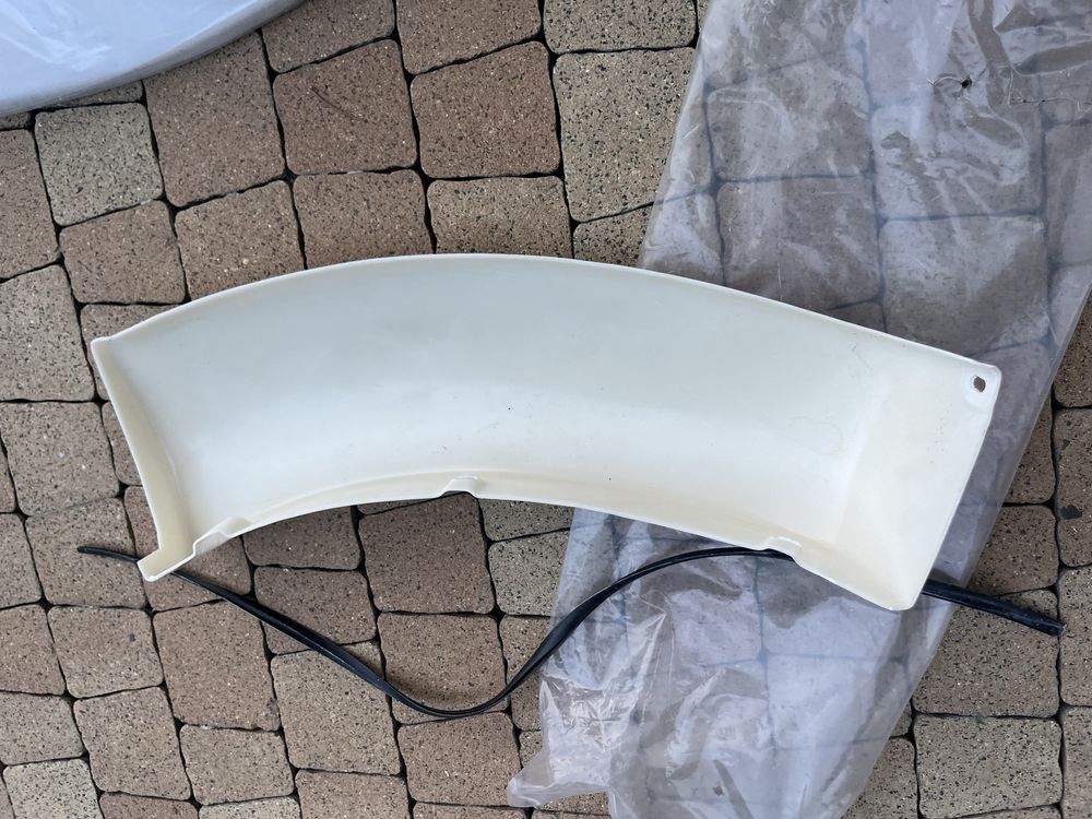 Toyota hilux poszerzenia blotnkow 4 drzwi