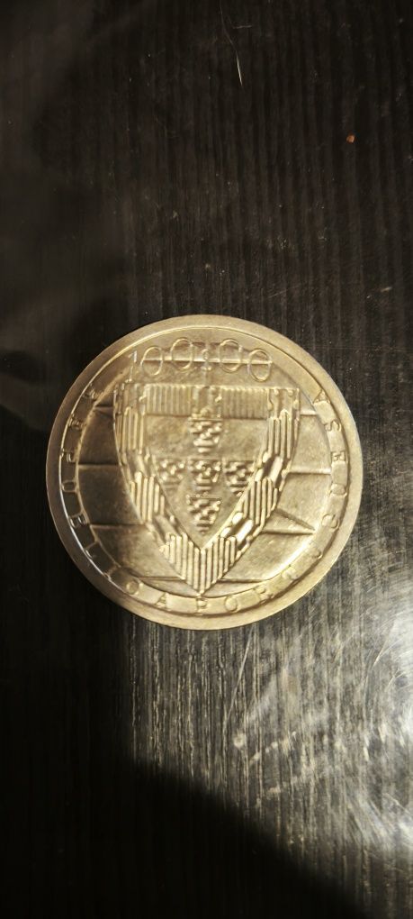 Moeda rara de  100 escudos