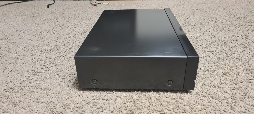 Odtwarzacz CD Technics SL-PG200A