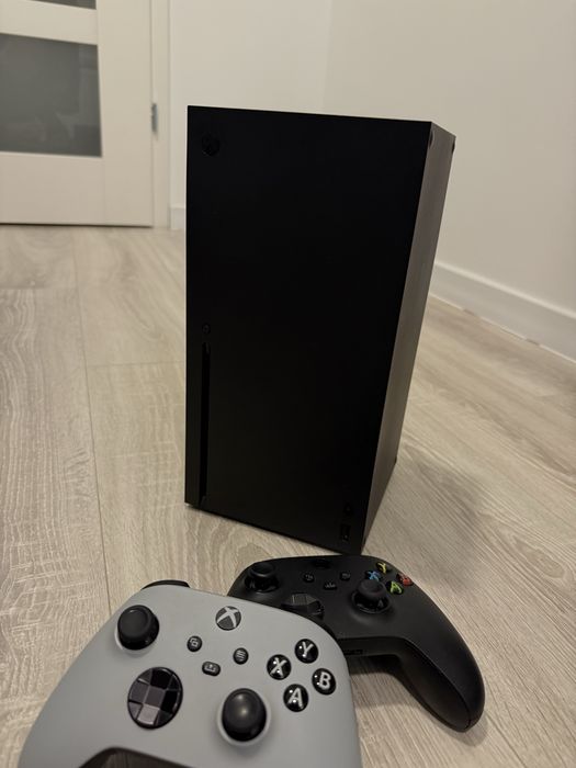 Xbox Series X 1TB 4K UHD Blu-Ray | 2 Pady + Cyberpunk 2077
