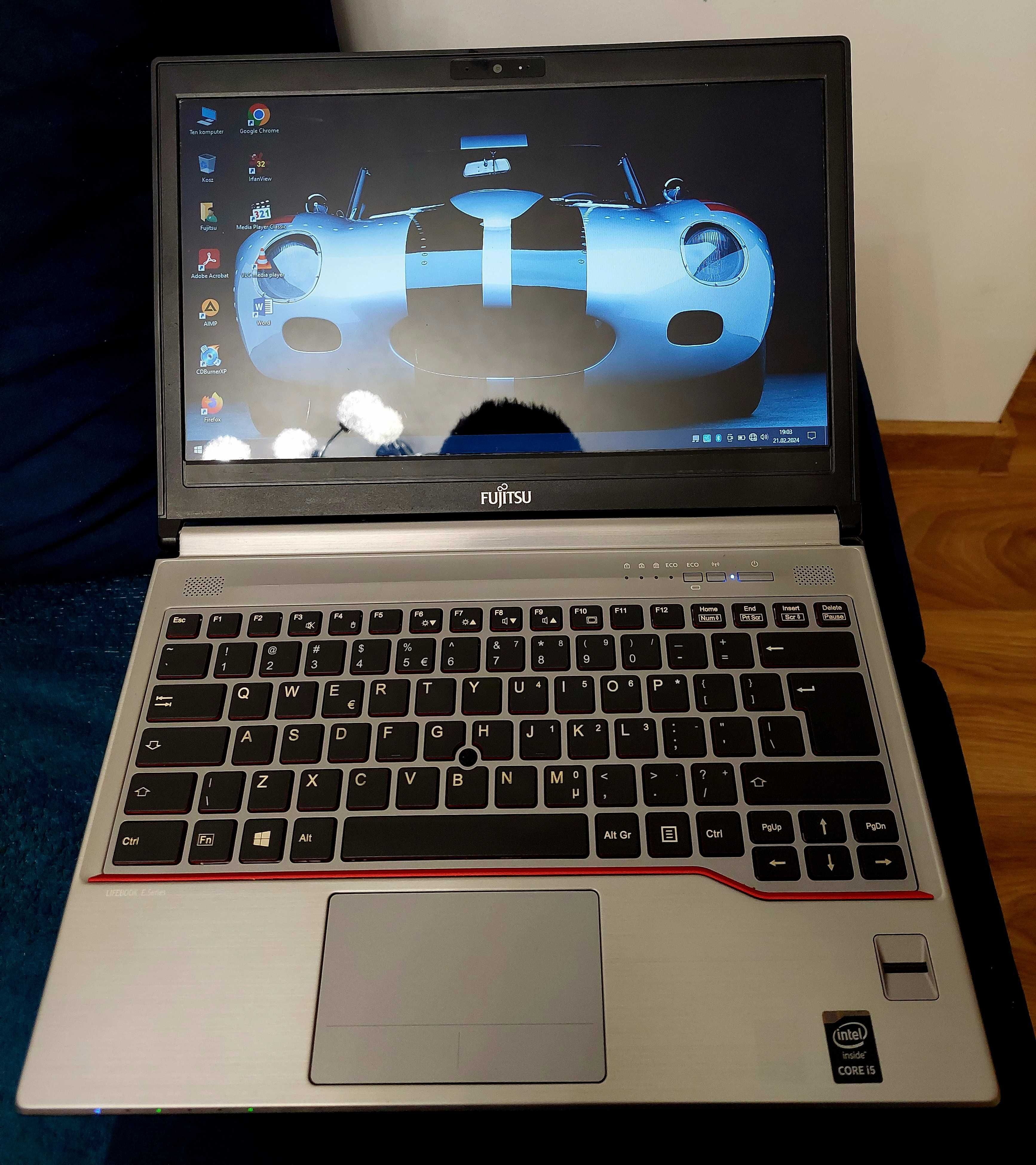 Laptop Fujitsu E734 CPU:i5 | RAM:8GB | SSD:240GB