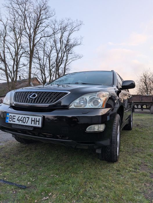 Подам Lexus rx 350