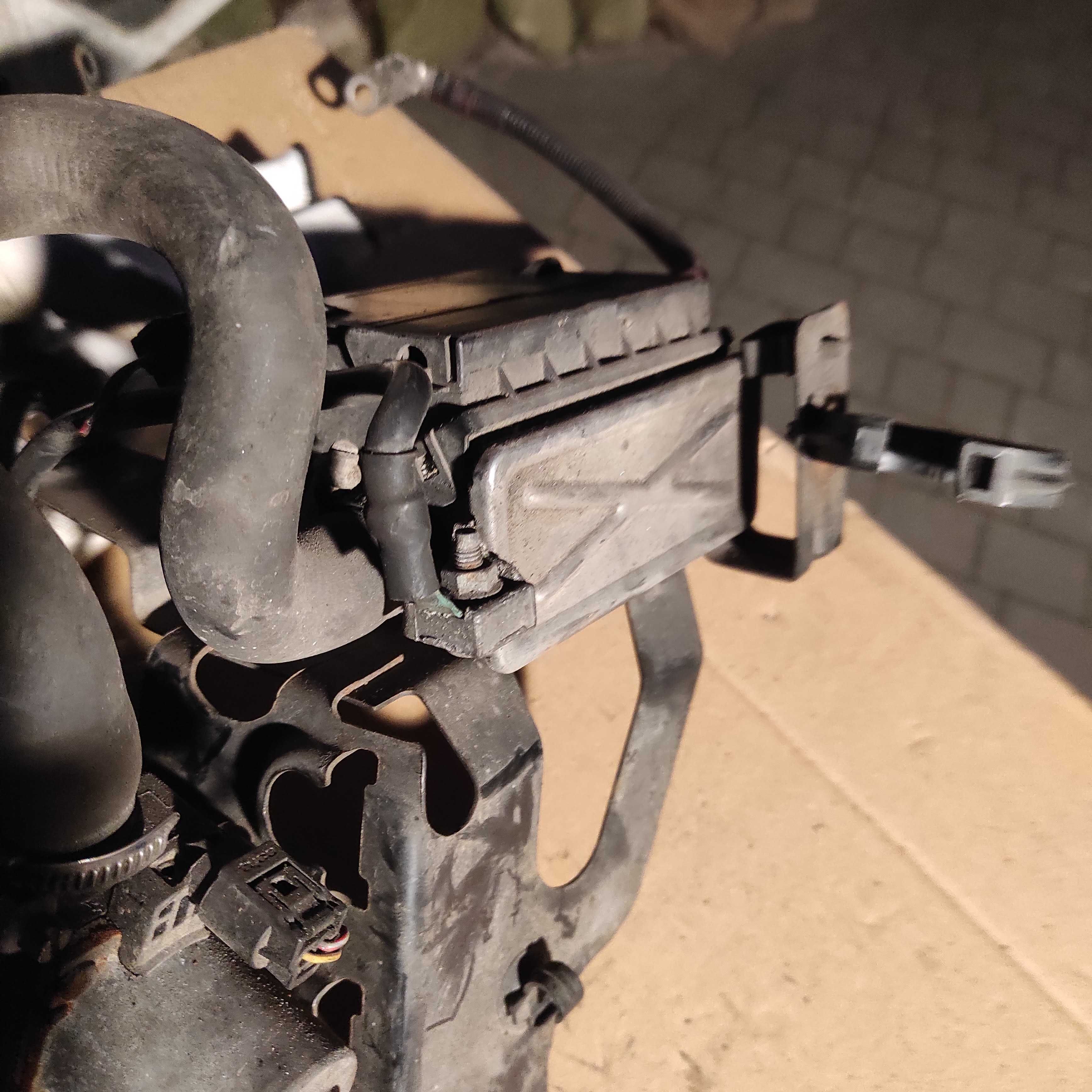 Podgrzewacz Płynu Chłodzącego + Pompa Obiegu BMW E 46 2,0 D Komplet